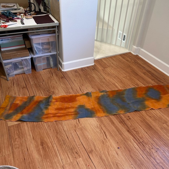 Handmade NUNO wool felted on silk reversible shawl/scarf - Picture 4 of 14